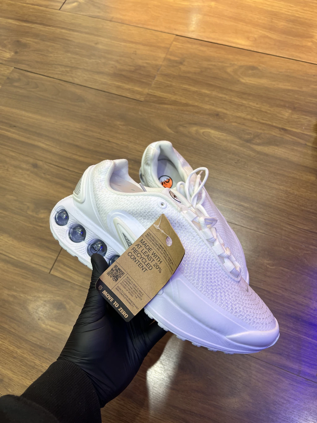 Air Max DN “All White”
