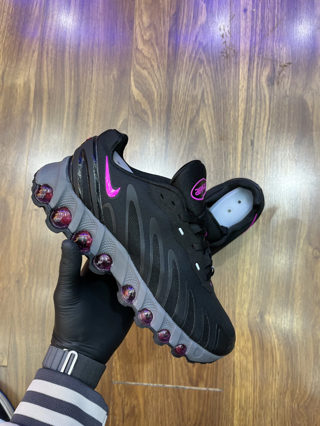 Air Max DN8 “Black Pink”