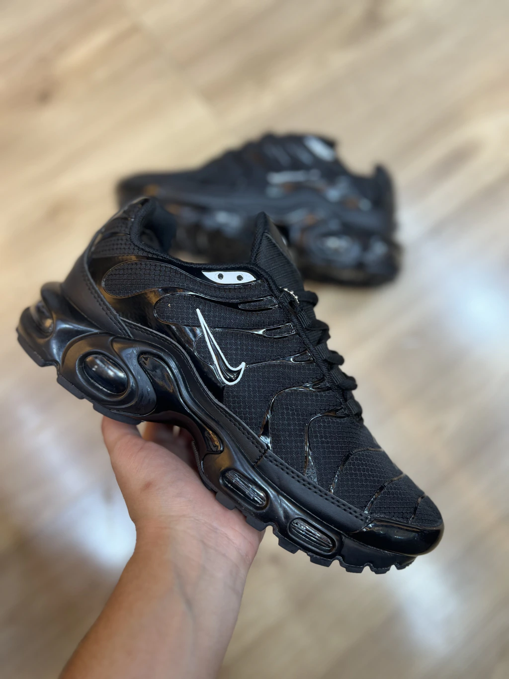 Air Max Plus Tn\/ Black White Symbol — foto 1