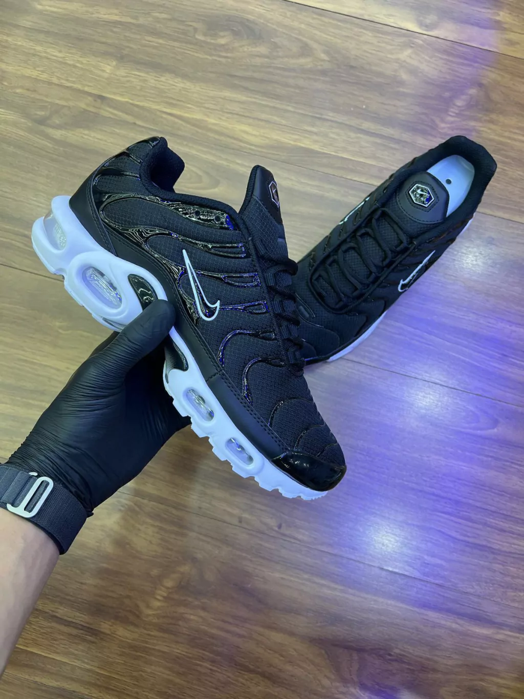 Air Max TN "Black\/White"