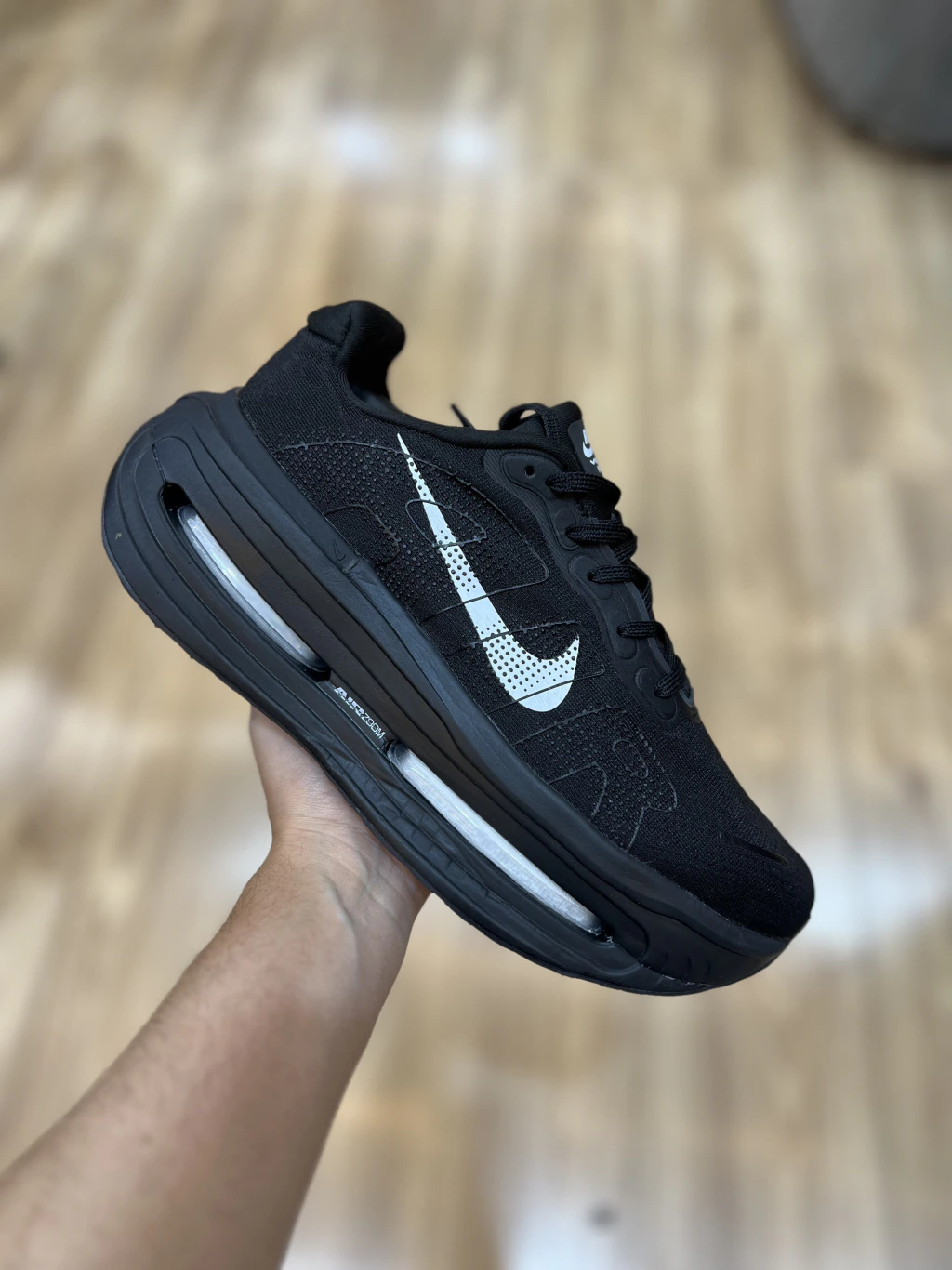 Tênis esportivo Nike Air Vomero